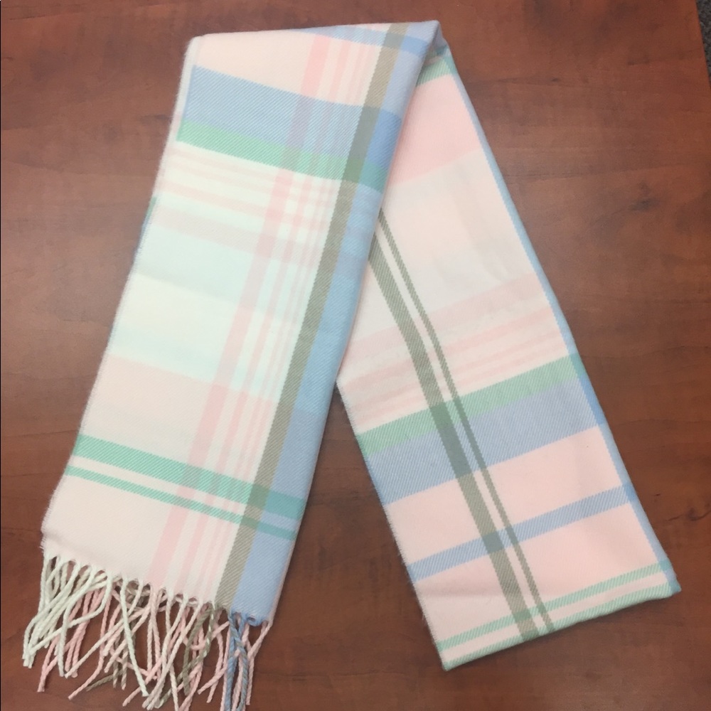 Women’s Plaid Scarf 🧣